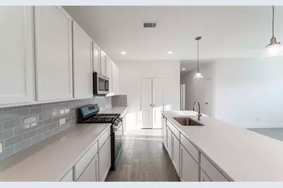 714 Stagecoach Drive, Dayton, TX 77535 - Photo 13