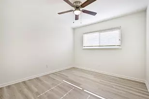 409 Linda Ln, Friendswood, TX 77546 - Photo 27