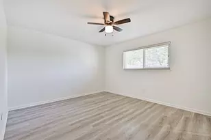 409 Linda Ln, Friendswood, TX 77546 - Photo 21