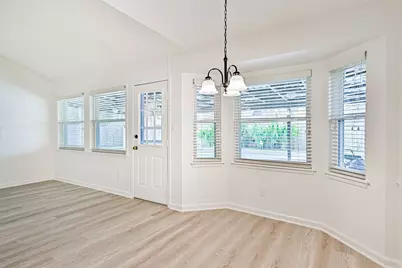 409 Linda Lane, Friendswood, TX 77546 - Photo 15