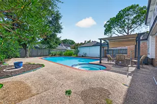 11315 Olympia Dr, Houston, TX 77077 - Photo 35