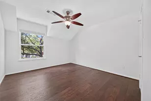 11315 Olympia Dr, Houston, TX 77077 - Photo 33