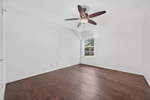 11315 Olympia Dr, Houston, TX 77077 - Photo 35