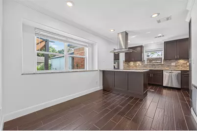 11315 Olympia Drive, Houston, TX 77077 - Photo 9