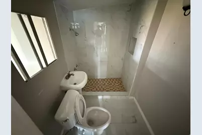 2212 Terry Street, Houston, TX 77009 - Photo 9