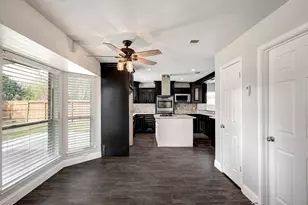 1502 Wesley Ln, Deer Park, TX 77536 - Photo 9