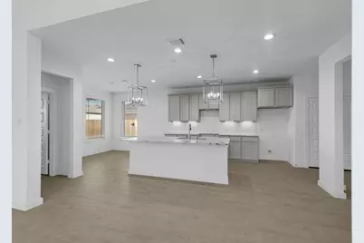 8715 Mallow Rose Way, Rosharon, TX 77583 - Photo 3