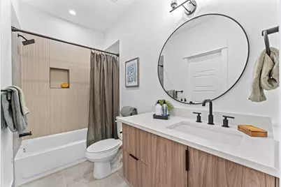 3011 Jensen Springs Lane, Houston, TX 77026 - Photo 17