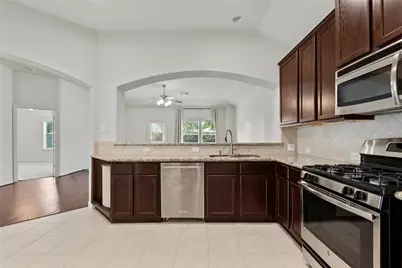 3204 Featherwood Lane, Dickinson, TX 77539 - Photo 13