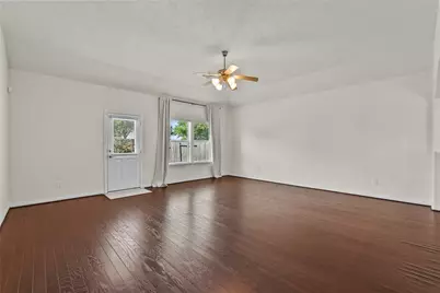 3204 Featherwood Lane, Dickinson, TX 77539 - Photo 15