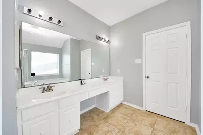 12022 Parkers Hideaway Drive, Houston, TX 77089 - Photo 39