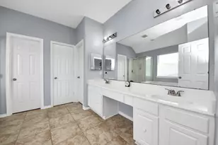 12022 Parkers Hideaway Dr, Houston, TX 77089 - Photo 37