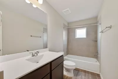 2110 Spring Hollow Drive, Baytown, TX 77521 - Photo 33