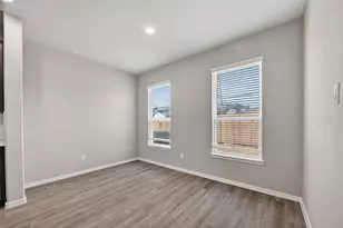 2110 Spring Hollow Dr, Baytown, TX 77521 - Photo 19