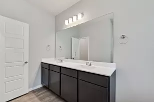 2110 Spring Hollow Dr, Baytown, TX 77521 - Photo 17