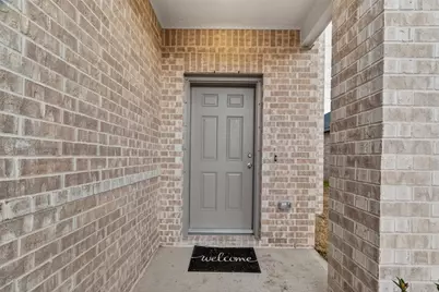2110 Spring Hollow Drive, Baytown, TX 77521 - Photo 3