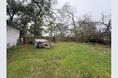 2630 Carmel Street, Houston, TX 77091 - Photo 9