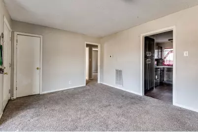 930 Shawnee Trace, Grand Prairie, TX 75051 - Photo 9