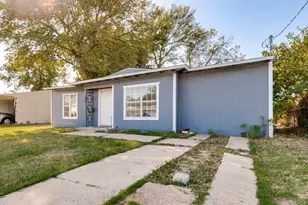 930 Shawnee Trce, Grand Prairie, TX 75051 - Photo 7