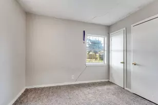 930 Shawnee Trce, Grand Prairie, TX 75051 - Photo 21