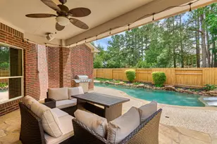 11 N French Oaks Circle, The Woodlands, TX 77382 - Photo 39