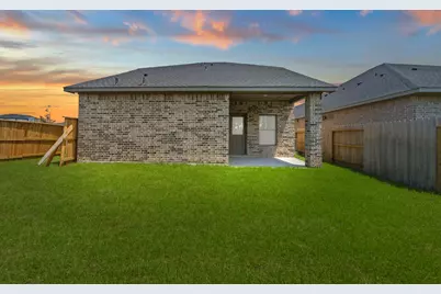2796 English Laurel Drive, Alvin, TX 77511 - Photo 19