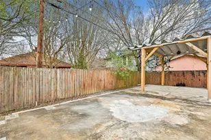 4731 Woodside St, Houston, TX 77023 - Photo 13