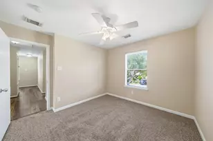 10038 Victoria Chase Ln, Houston, TX 77075 - Photo 27