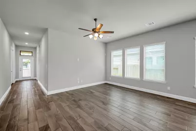 328 Rise Lane, Montgomery, TX 77316 - Photo 9