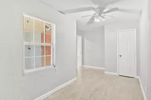 20031 Woodhall Ln, Humble, TX 77338 - Photo 11