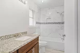 20031 Woodhall Ln, Humble, TX 77338 - Photo 9