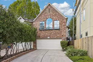 813 Olive St, Houston, TX 77007 - Photo 1