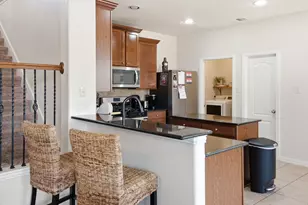 10031 Kendahlwood Ln, Tomball, TX 77375 - Photo 9