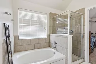 10031 Kendahlwood Ln, Tomball, TX 77375 - Photo 23