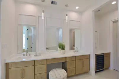 136 E 37th Street, Houston, TX 77018 - Photo 25