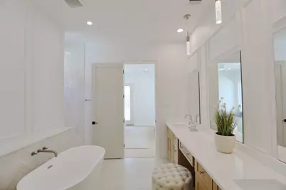 136 E 37th Street, Houston, TX 77018 - Photo 23