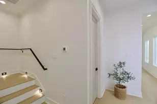 136 E 37th St, Houston, TX 77018 - Photo 21