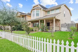 7302 Pavilion Dr, Houston, TX 77083 - Photo 1