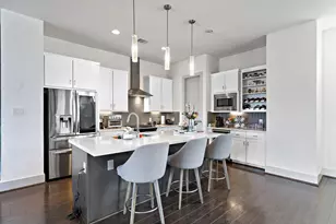 4621 Chartres St, Houston, TX 77004 - Photo 5