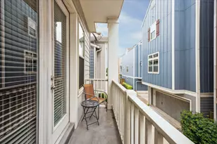 739 Dorothy St, Houston, TX 77007 - Photo 9