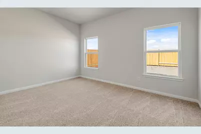 8316 Sunberry Shadow Drive, Houston, TX 77016 - Photo 5