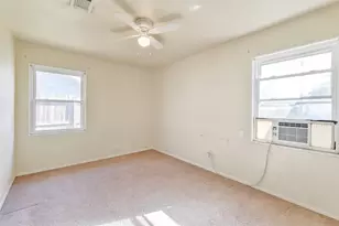 6343 Clemson St, Houston, TX 77092 - Photo 13