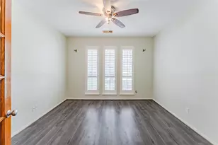 27014 Rockwood Park Ln, Cypress, TX 77433 - Photo 9
