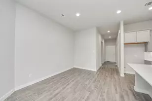 11719 Leafy Laurel Dr, Houston, TX 77066 - Photo 3