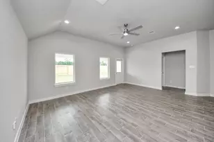 11719 Leafy Laurel Dr, Houston, TX 77066 - Photo 11