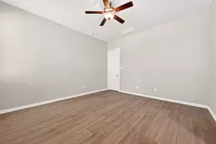 4207 Maple Glen Dr, Fulshear, TX 77441 - Photo 9