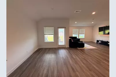 1210 Hughes Crossing Drive, Rosharon, TX 77583 - Photo 7