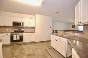 2719 Magnolia Hills Trail, Houston, TX 77038 - Photo 21