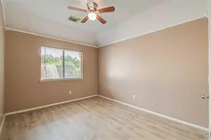 4731 Silverlake Dr, Sugar Land, TX 77479 - Photo 33