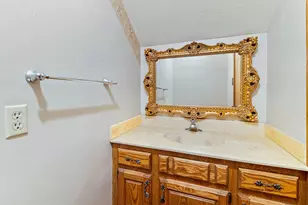 10703 Crestfield Ct, Houston, TX 77070 - Photo 19